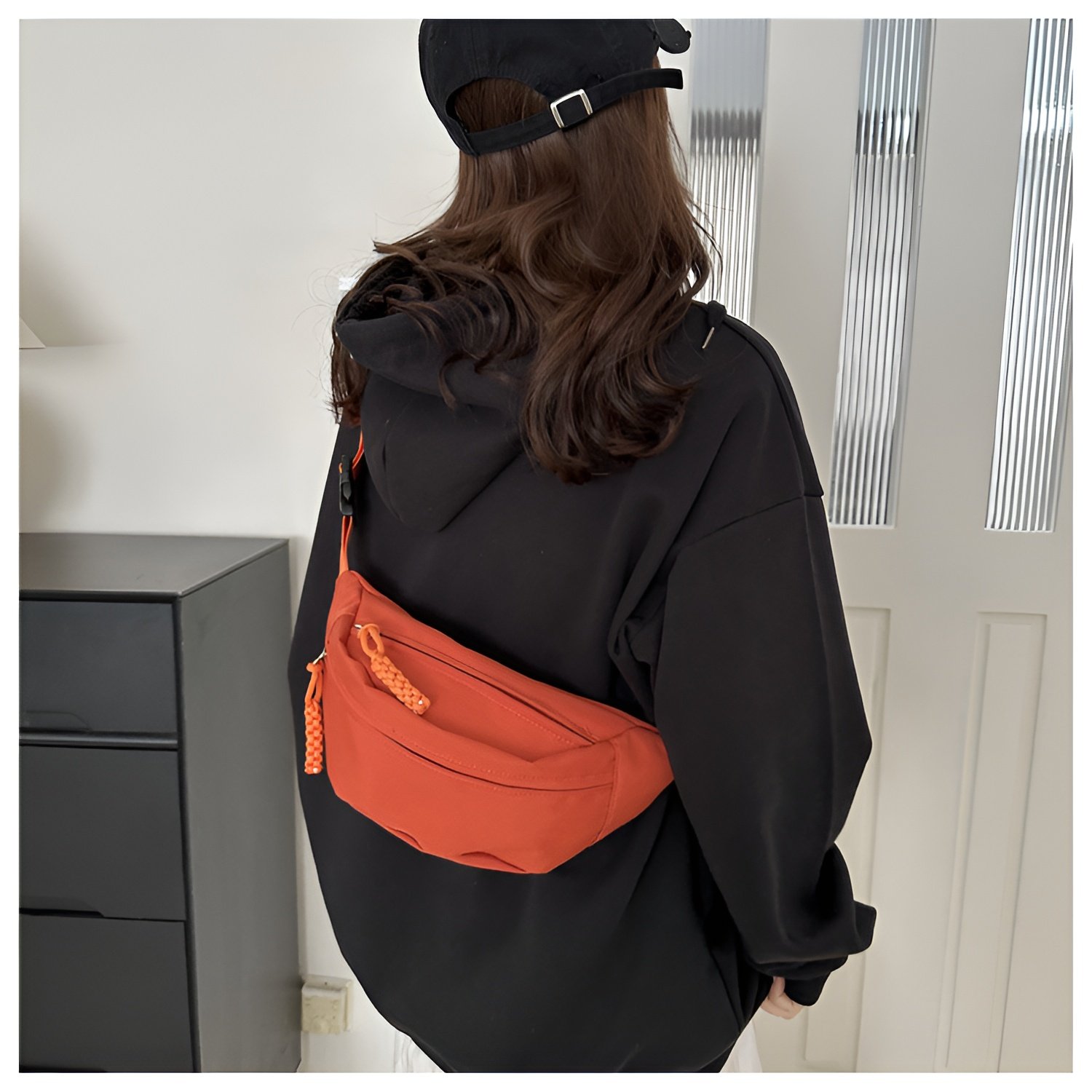 스포티 여성슬링백 가방 여자힙색 힙쌕 핸드폰가방 등산 여행용 학생 크로스바디 웨이스트백 상세 이미지 1