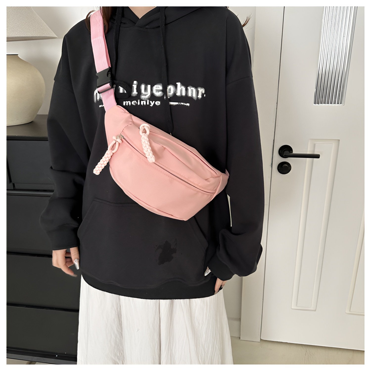 스포티 여성슬링백 가방 여자힙색 힙쌕 핸드폰가방 등산 여행용 학생 크로스바디 웨이스트백 상세 이미지 2